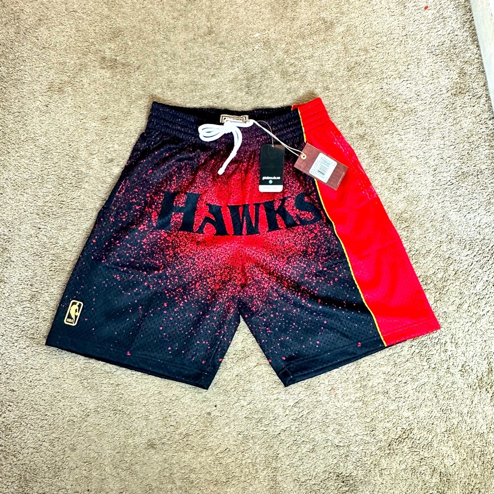 Mitchell & Ness 1996 Atlanta Hawks Shorts